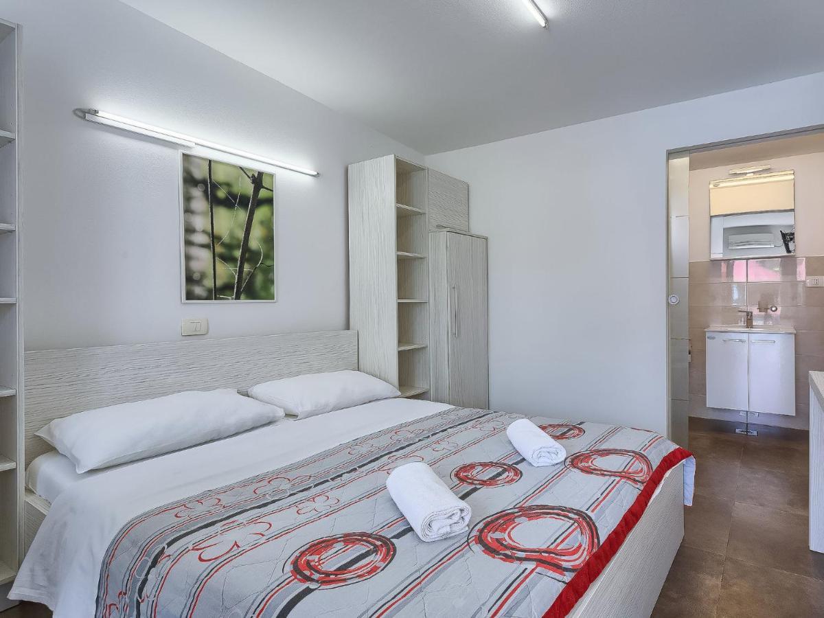 Apartment Nika-10 By Interhome Umag Exterior foto